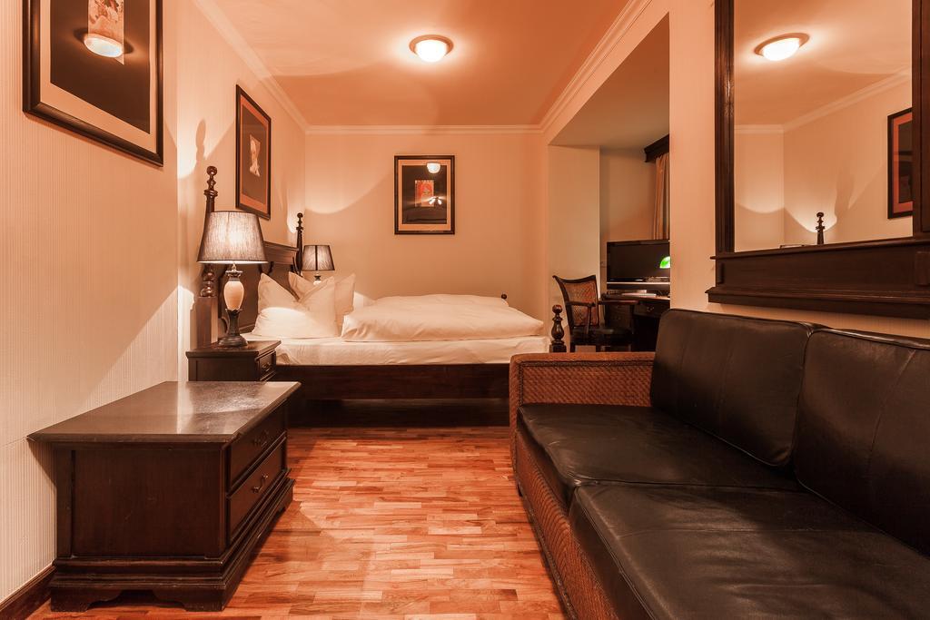 Aviv Hotel Dresden